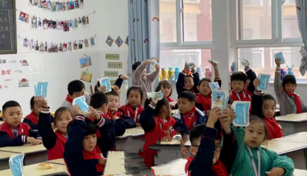 未來可期 健康護航丨花花牛乳業(yè)集團取得學(xué)生飲用奶常、低溫發(fā)酵乳生產(chǎn)資質(zhì)