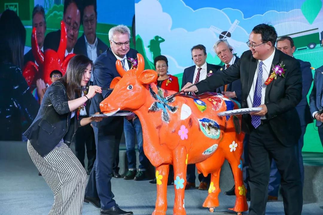 SDDDC走進河南，看看花花牛的國際范兒！