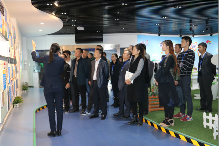 商界領袖俱樂部精英參訪花花牛！