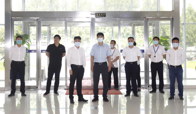 快訊丨河南省人民政府國有資產(chǎn)監(jiān)督管理委員會(huì)副主任劉銀志蒞臨花花牛乳業(yè)集團(tuán)參觀座談